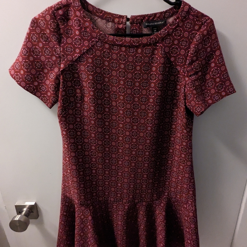 Banana Republic dress - burgundy print dress - 0P